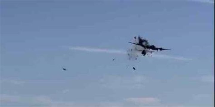 
6 feared dead after planes collide over Wings Over Dallas air show as spectators watch in horror 