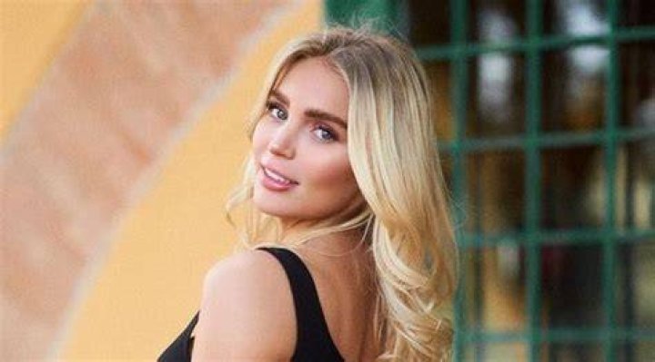
Alejandro Edda Height, Weight, Net Worth, Age, Birthday, Wikipedia, Who, Nationality, Biography 