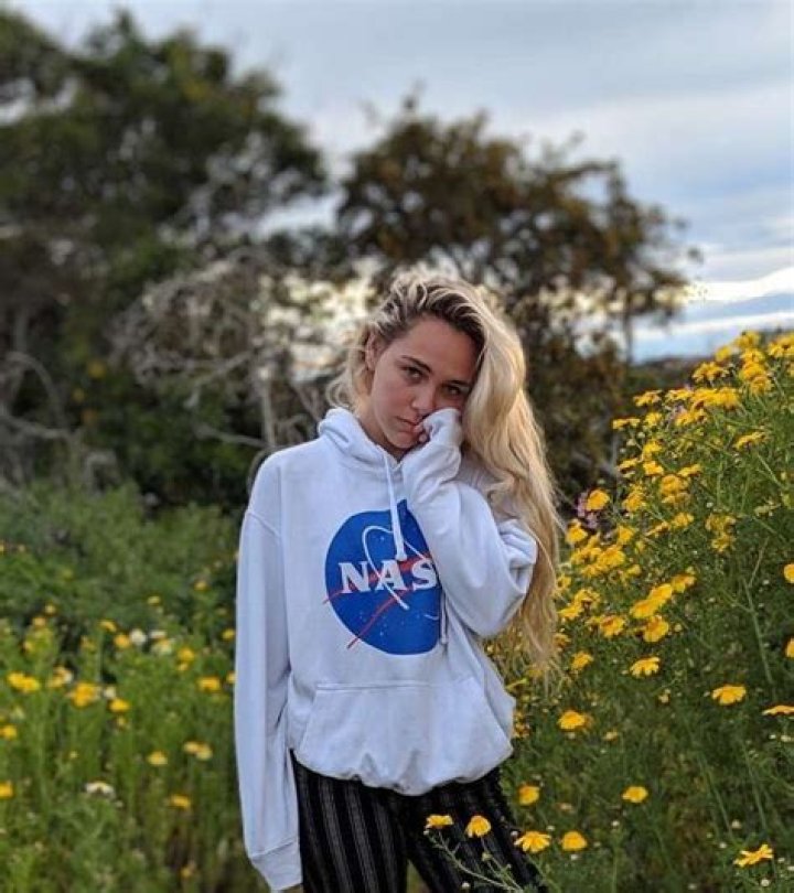 
Alexa Hornshuh – Beastmode_lex Height, Weight, Net Worth, Age, Wiki, Who, Instagram, Biography 