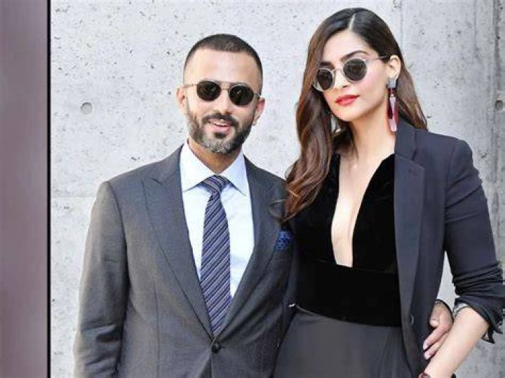 Anand Ahuja Height, Weight, Net Worth, Age, Birthday, Wikipedia, Who, Instagram, Biography