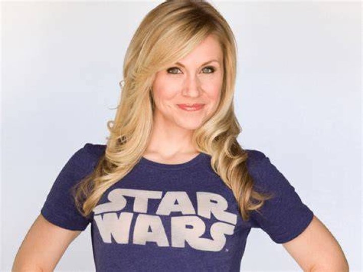 Ashley Eckstein Height, Weight, Net Worth, Age, Birthday, Wikipedia, Who, Nationality, Biography