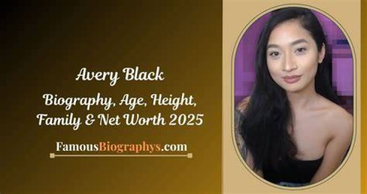 Avery Moon Height, Weight, Net Worth, Age, Birthday, Wikipedia, Who, Instagram, Biography