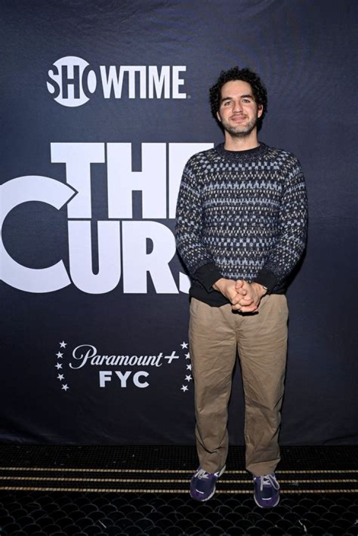 Benny Safdie Height, Weight, Net Worth, Age, Wiki, Who, Instagram, Biography