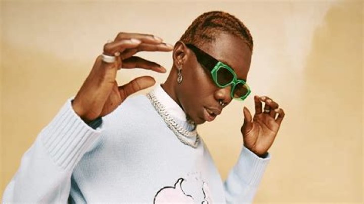 
Blaqbonez: Why I Dissed My School’s Vice Chancellor In A Track 