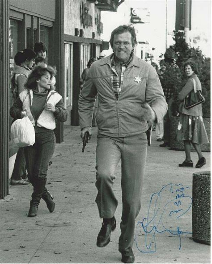 Bo Svenson Height, Weight, Net Worth, Age, Birthday, Wikipedia, Who, Instagram, Biography