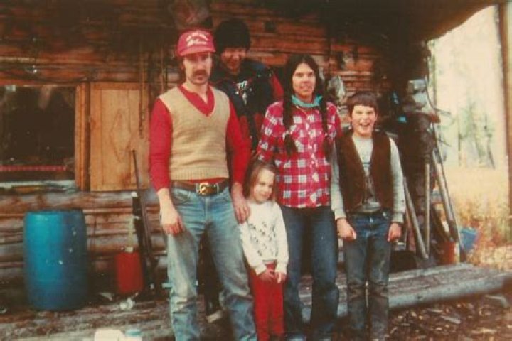 
Bob Harte from “The Last Alaskans” Wiki: Cause of death, Net Worth, Daughter Talicia Harte, Cancer, Funeral 