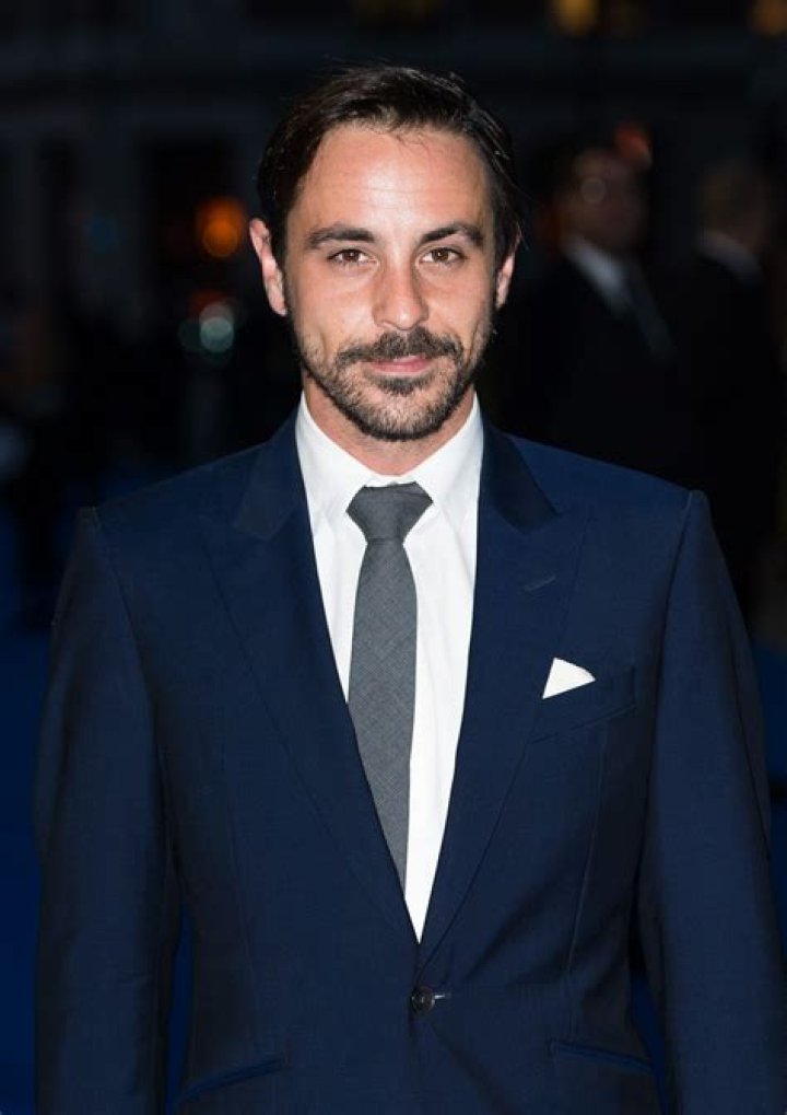
Emun Elliott Height, Weight, Net Worth, Age, Birthday, Wikipedia, Who, Nationality, Biography 