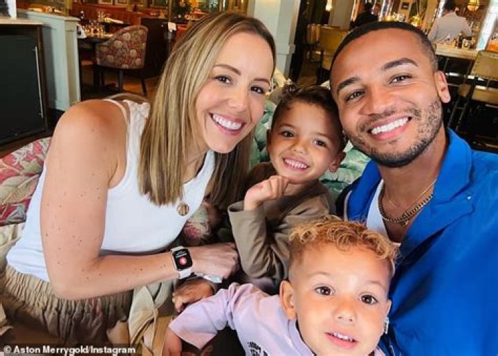 
Is Aston Merrygold Adopted? Meet His Father Orjan & Siobhan Merrygold 