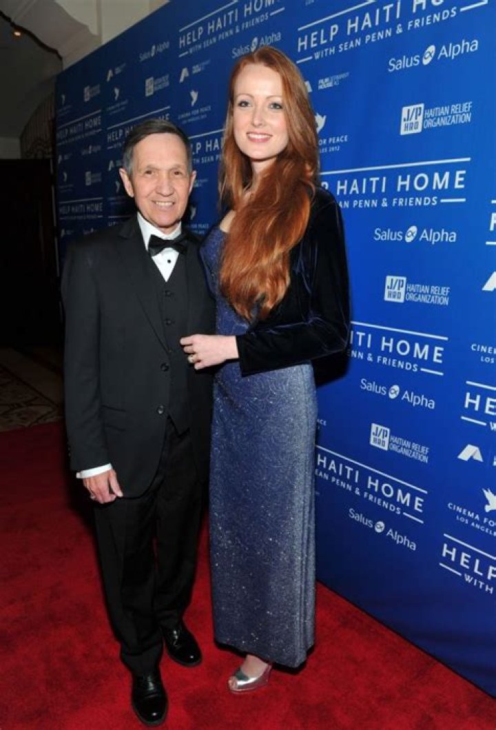 
Jackie Kucinich Height, Weight, Net Worth, Age, Birthday, Wikipedia, Who, Nationality, Biography 