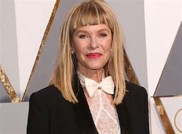 Kate Capshaw Height, Weight, Net Worth, Age, Birthday, Wikipedia, Who, Instagram, Biography