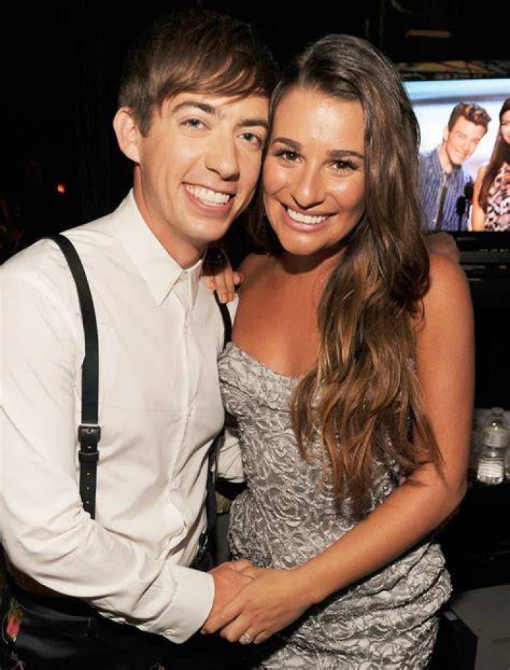 
Lea Michele’s ‘Glee’ Costar Kevin McHale Proposes How She Can Keep ‘Leaning Into’ Theories She Can’t Read 