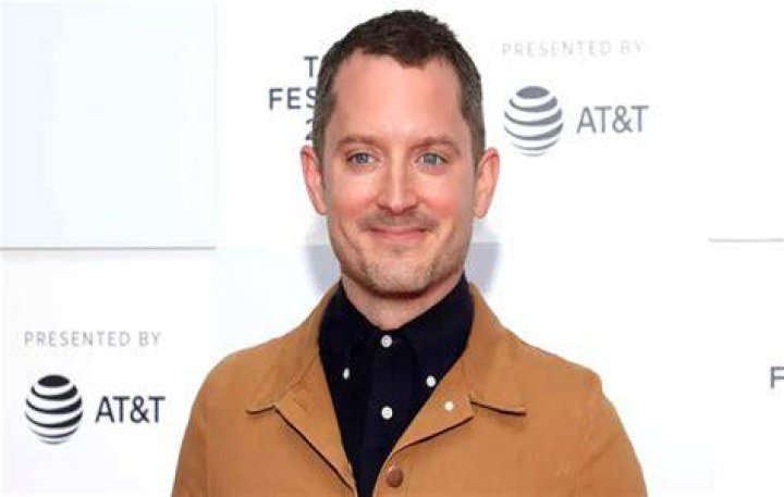 
Matthew Rondeau Height, Weight, Net Worth, Age, Birthday, Wikipedia, Who, Nationality, Biography 