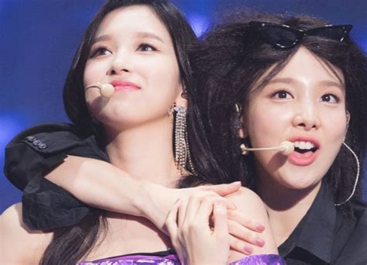
Nayeon Height, Weight, Net Worth, Age, Birthday, Wikipedia, Who, Nationality, Biography 