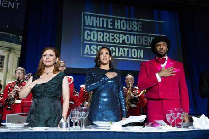 Tamara Keith’s White House Correspondents’ dinner 2023 outfit compared to Holly Hunter in Broadcast News