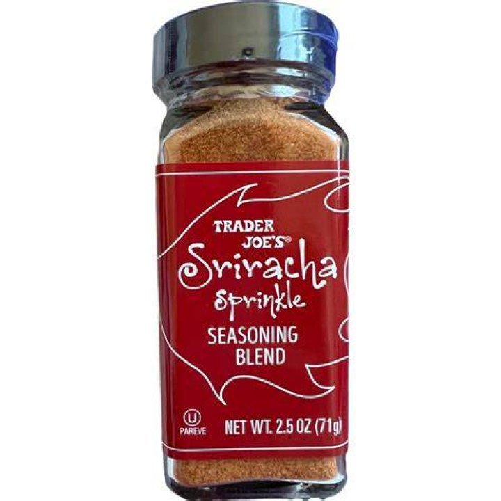 
“They’ll just make anything into a powder”: Trader Joe’s new Sriracha sprinkle seasoning blend leaves internet baffled 