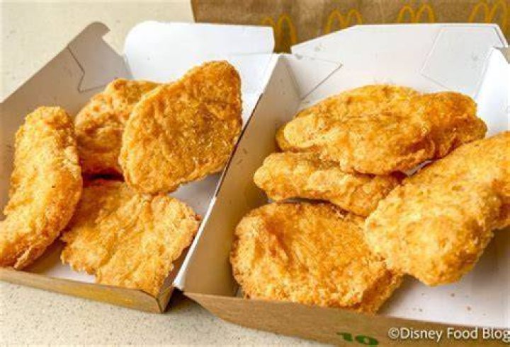 
“Was the nugget cooked with Lava?”: McDonalds hot chicken nuggets $15,000 lawsuit sparks hilarious reactions online 