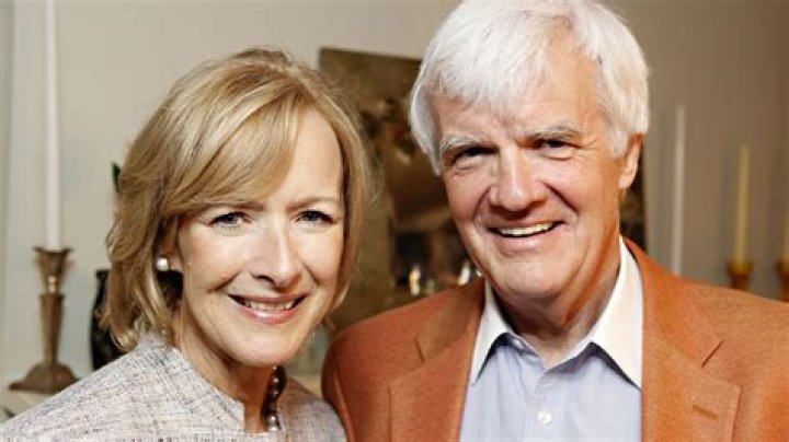 
Who Is Judy Woodruff Married To? Judy Woodruff Husband, Age, Bio, Height, Networth, And More 